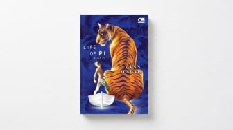 Novel Kisah Pi: Perjuangan Bertahan Hidup Bersama Harimau di Tengah Laut