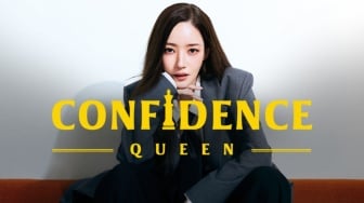Review Confidence Queen: Ketika Penipuan Menjadi Cara Menghukum Penjahat