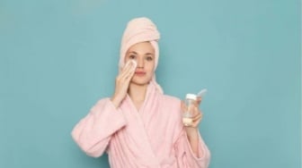 4 Acne Micellar Water Bebas Alkohol, Rawat Kulit Berjerawat Tanpa Iritasi
