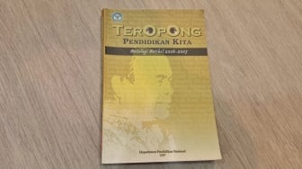 Teropong Pendidikan Kita: Membaca Wajah Pendidikan Indonesia 2006-2007