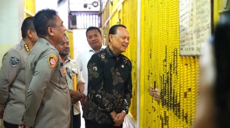 Kunjungan Dapil, Adang Soroti Kesiapan Polres Jakut Hadapi Penerapan KUHP-KUHAP Baru