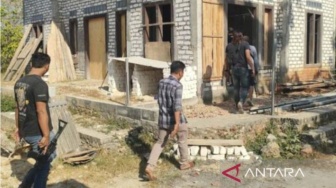 Drama Utang Rp300 Juta di Sampang: Hayat yang Disekap dan Dianiaya Tetangga Sendiri