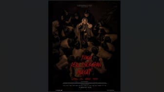 Ulasan Film Toko Perlengkapan Mayat: Kisah Tragis Keluarga Tumbal Penglaris