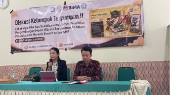 Kembangkan Literasi Digital Siswa, Dosen UNP Kediri Ciptakan Model Belajar Berbasis AR dan AI