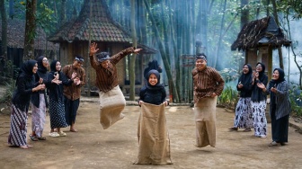 9 Ide Lomba Estafet Kelompok 17 Agustus untuk Melatih Kekompakan Tim