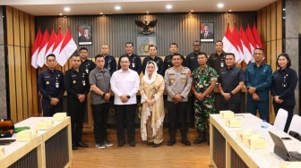 Bupati Brebes Temui Siswa Sespimmen Polri, Bahas Persoalan Pupuk Subsidi
