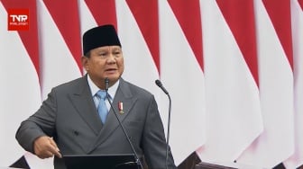 Prabowo Larang Siswa SD Pacaran, Syarat 'Sabuk Hitam' Bikin Sidang DPR Pecah Tawa