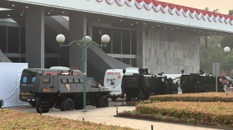 Pengamanan Diperketat, Helikopter dan Rantis Disiagakan Jelang Kedatangan Prabowo di DPR