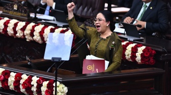 Ketua DPR RI Puan Maharani menyampaikan pidato dalam Rapat Paripurna Pembukaan Masa Persidangan I DPR Tahun Sidang 2026-2027 di Gedung Nusantara, Kompleks Parlemen, Jakarta, Jumat (14/8/2026). [ANTARA FOTO/Rivan Awal Lingga/sgd/wsj]