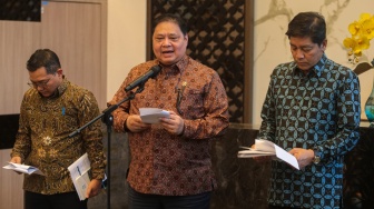Desa Sade Terbakar, Pemerintah Siapkan Bantuan Rehabilitasi di Luar KUR