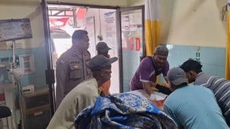Cemburu, Sang Istri Nekat Potong Alat Vital Suami dengan Celurit di Lumajang