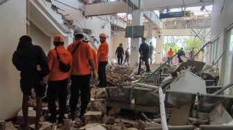 Info Terbaru Gempa NTT: 15 Warga Manggarai Tewas, 280 Bangunan Jadi Puing