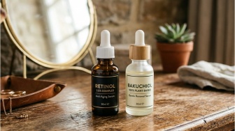 5 Perbedaan Serum Retinol vs Bakuchiol, Mana yang Aman untuk Kulit Sensitif?