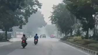 Kabut Asap Selimuti Pekanbaru, BMKG Ungkap Penyebabnya