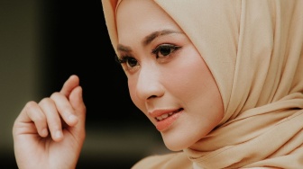 4 CC Cream untuk Menutupi Flek Hitam, Warna Kulit Lebih Merata