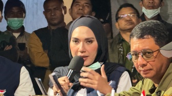 Sari Yuliati Tinjau Langsung Lokasi Gempa NTT, DPR Pastikan Penanganan Korban Berjalan Cepat
