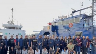 Kapal Tanzania MV Ocean Porter Tertangkap di Riau, Angkut 2,6 Ton Sabu Cair dan Rokok China