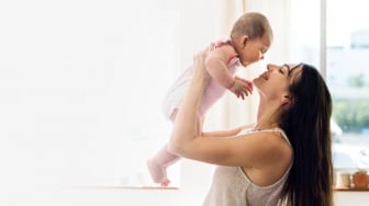 Ibu Baru dan Insecurity: Celah Marketing di Tengah Kecemasan Parenting