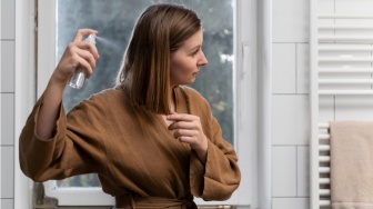 5 Pilihan Hair Mist Bikin Rambut Segar dan Bebas Bau Matahari