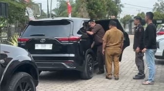 Video Penjemputan Tiga Orang yang Diduga Pejabat Disdik Lubuklinggau Viral, Ada Apa?