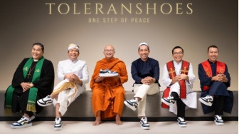 Sold Out dalam 35 Detik, Toleranshoes Aerostreet Satukan Enam Tokoh Agama