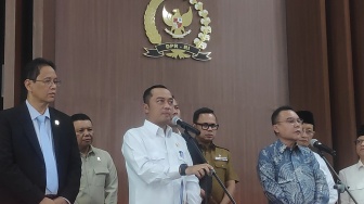 Mensesneg Ungkap Status Guru PPPK Akan Dipindah Jadi Pegawai Pusat