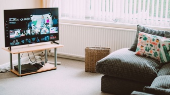5 Smart TV 32 Inch Murah dengan Fitur Unggulan, Ada Dolby hingga AI