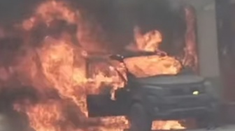 Mobil Pelangsir BBM Terbakar Hanguskan SPBU, Polisi Pelalawan Didesak Usut Tuntas