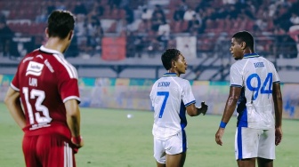 Persib Tambah Koleksi Trofi Usai Pecundangi Bali United Igor Tolic Belum Puas