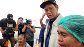 Temui Korban Gempa NTT, Purbaya: Presiden Prabowo Tidak Melupakan Kondisi Masyarakat