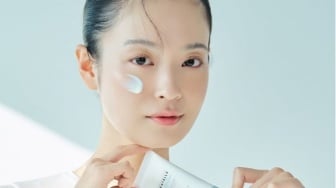 Bikin Matte Seharian! 4 Sunscreen Korea Oil Control untuk Kulit Berminyak