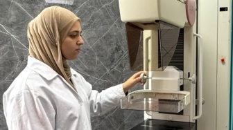 Dosa Baru Israel, Wanita Palestina Pengidap Kanker Payudara Bertaruh Nyawa Gara-gara Ini
