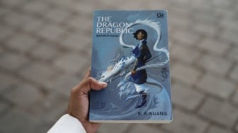 The Dragon Republic: Dari Pejuang Menjadi Bidak dalam Permainan Kekuasaan