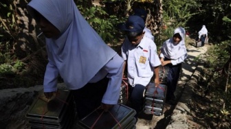 Anggaran Pendidikan Naik Rp50,9 Triliun, SD-SMP Gratis Harus Segera Direalisasikan!