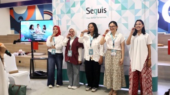 Sequis SHEPRENEUR Learning Series yang ke-5 membekali perempuan wirausaha dengan dua perspektif yang saling melengkapi, yaitu mengelola dan melindungi kondisi finansial serta membangun relasi yang bermakna. [handout]