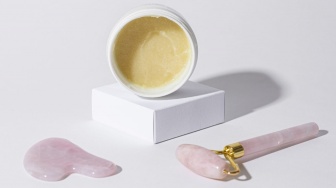 4 Rekomendasi Cleansing Balm Lokal Terbaik untuk Makeup Waterproof, Mulai Rp50 Ribuan