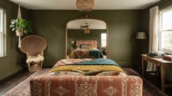 4 Alasan Kenapa Cermin Tidak Boleh Menghadap Tempat Tidur Menurut Feng Shui