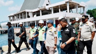Pelabuhan Maumere Tetap Beroperasi Normal Pascagempa