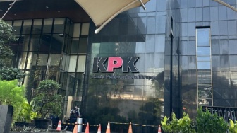Amankan Uang Rp1,5 Miliar, Kenapa KPK Belum Tetapkan Tersangka Kasus Bapenda Kabupaten Bogor?