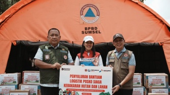 Musim Kemarau Ekstrem, Kilang Plaju Salurkan Bantuan Logistik untuk Petugas BPBD Sumsel