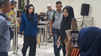 Sidang Korupsi Fadia Arafiq: Eks Ajudan Bongkar Titipan Uang OPD untuk THR dan Ribuan Parsel