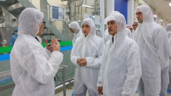 Menteri Jerman dan Wamenkes Tinjau Langkah Hijau Bayer di Cimanggis, Ini Hasilnya