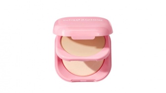 Cari Bedak Glad2Glow Cocok untuk Kulit Sawo Matang? Cek 6 Pilihan Shadenya