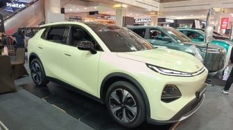 Perang SUV Listrik Memanas: Nevo Q05 Pamer Ngecas Kilat, Leap Motor Andalkan Sasis Eropa