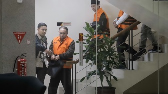 Terseret Kasus Suap Penerimaan Mahasiswa Baru, Rektor Unsoed Akhmad Sodiq Ditangkap KPK