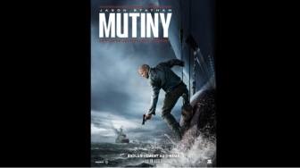 Review Film Mutiny: Sinema Aksi Cepat Tanpa Basa-Basi yang Penuh Adrenalin!