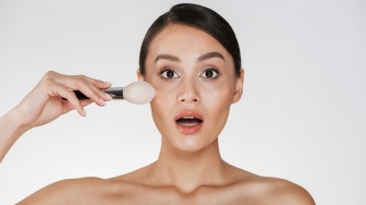 5 Rekomendasi Cushion Mengandung Ceramide untuk Merawat Skin Barrier sesuai Review
