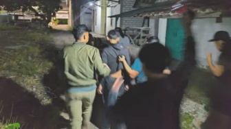 Bejat! Bapak dan Anak Diduga Jadi Pelaku Pencabulan di Lamongan