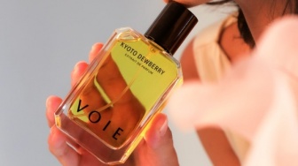 Wangi Manis Segar yang Nggak Eneg! 6 Parfum Berry Notes untuk Sehari-hari