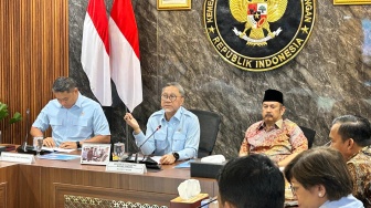 Zulhas Ubah Aturan MBG: Kepala SPPG Wajib Nongkrong di Dapur Mulai Jam 2 Pagi